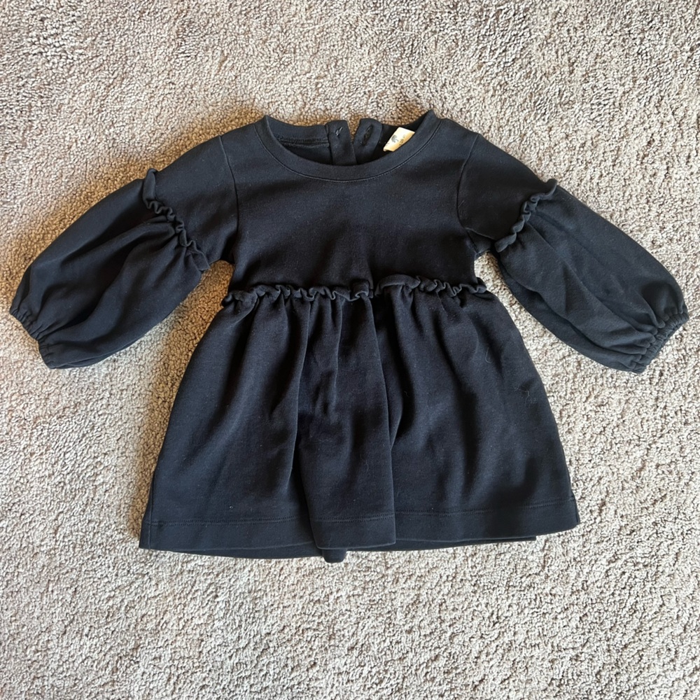 Kate Quinn Black Long Sleeve Dress